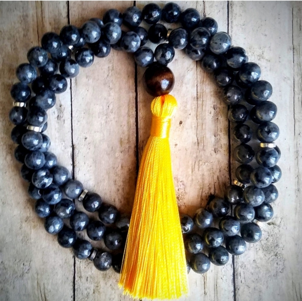 Black Labradorie Mala Necklace